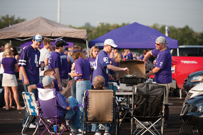 image for item F1494 K-State Tailgate Pakage
