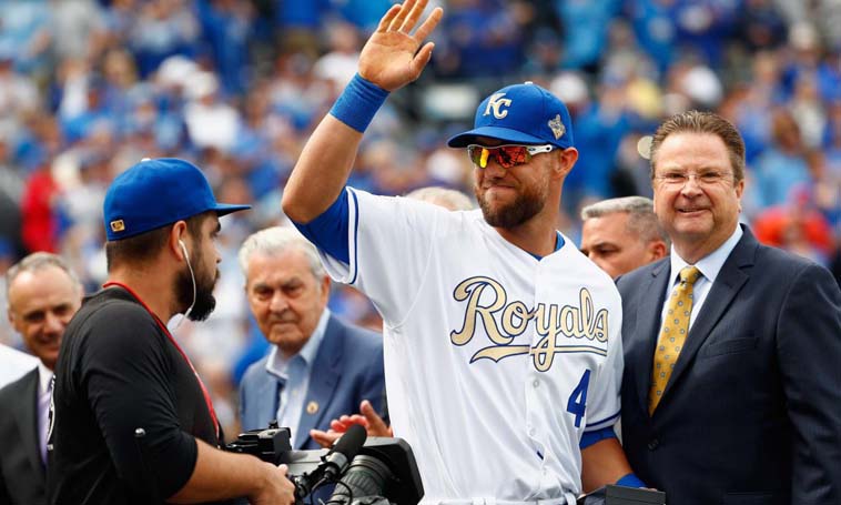 image for item F1500 Alex Gordon Autographed Gold Baseball