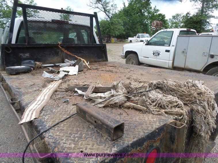 image for item AG9232 1996 Chevrolet 1500 flatbed pickup truck