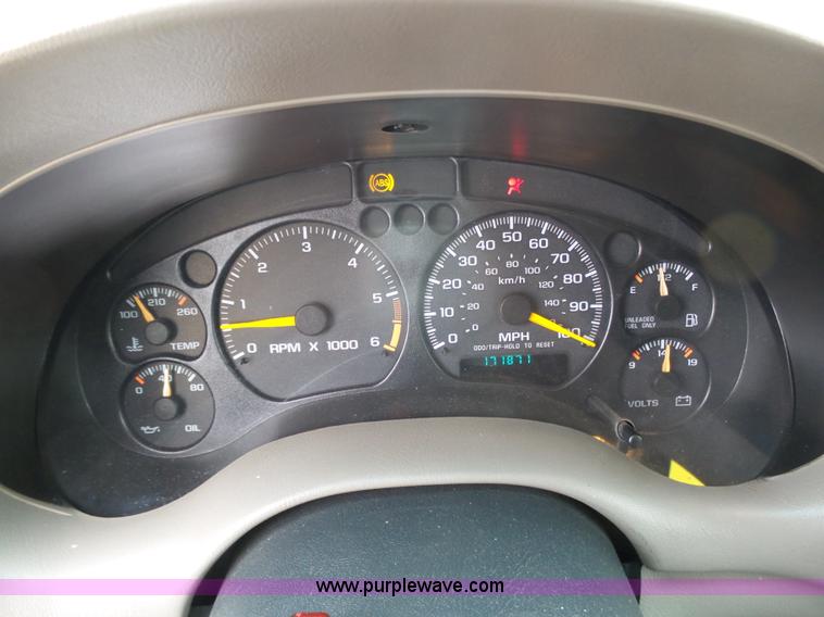 image for item AR9318 1998 GMC Jimmy SLS SUV