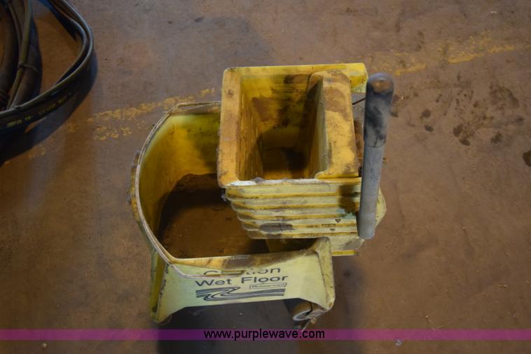 Janitorial equipment in Hutchinson, KS Item BF9831 sold Purple Wave