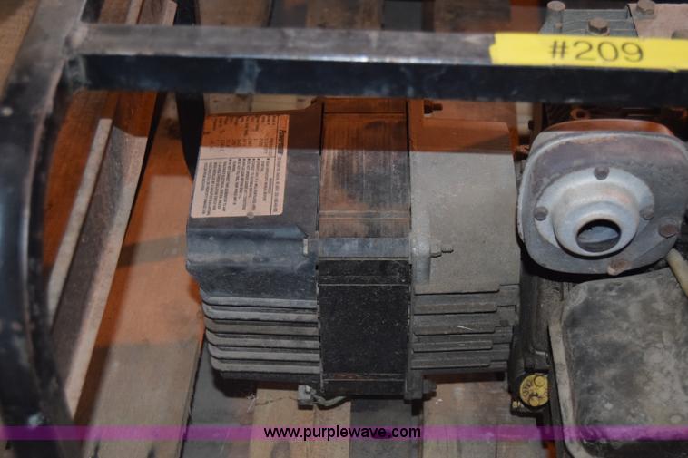 image for item BF9854 Coleman Powerhouse 2500 generator