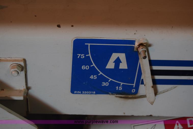 image for item BF9858 Auto Crane 2703 truck mounted crane