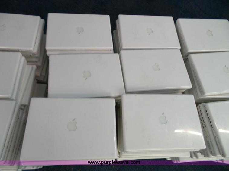 image for item BG9463 Approximately 380 Apple laptops