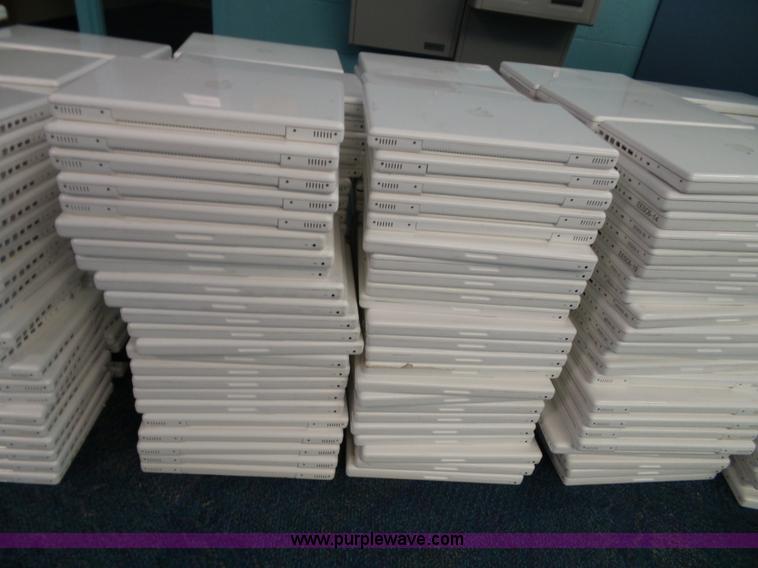 image for item BG9463 Approximately 380 Apple laptops