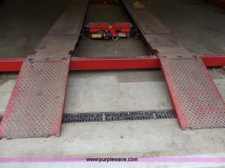 image for item BG9486 Ammco 2296 four post car lift