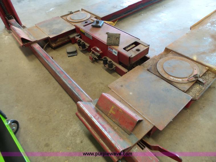 image for item BG9486 Ammco 2296 four post car lift