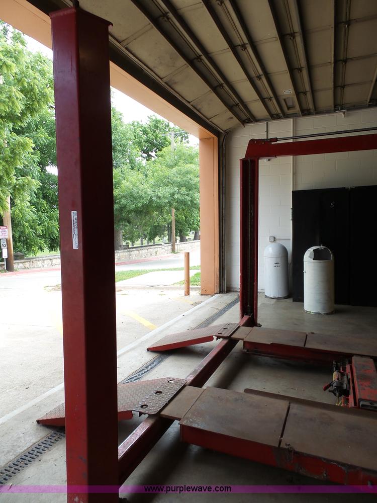 image for item BG9486 Ammco 2296 four post car lift