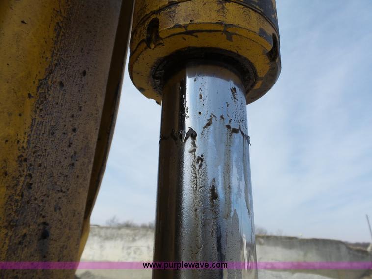 image for item BL9690 Komatsu WB140-2 backhoe