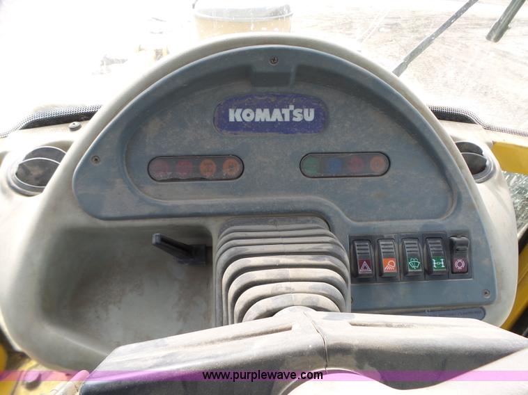 image for item BL9690 Komatsu WB140-2 backhoe