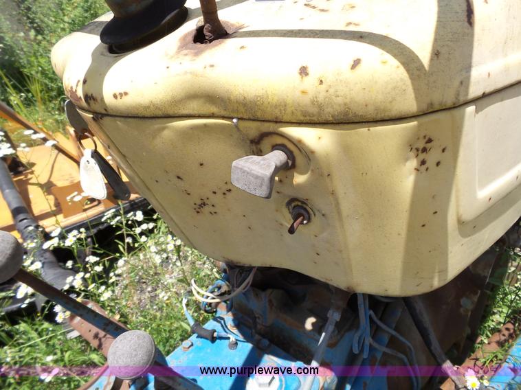 image for item BR9157 Ford 4110 tractor