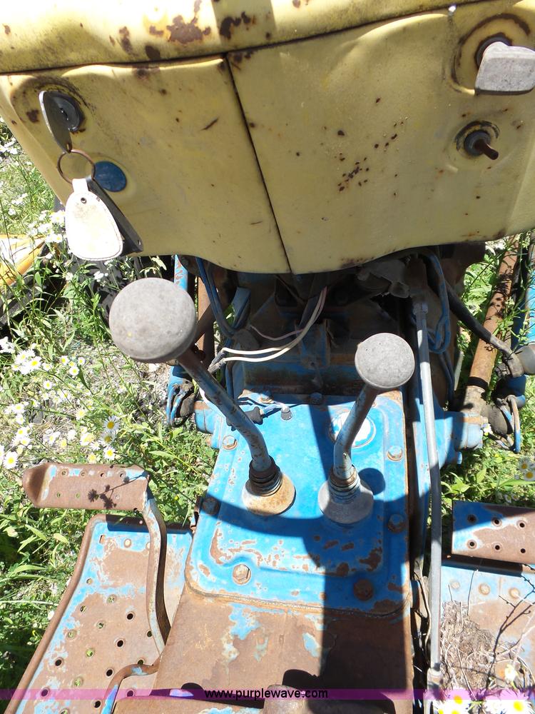 image for item BR9157 Ford 4110 tractor