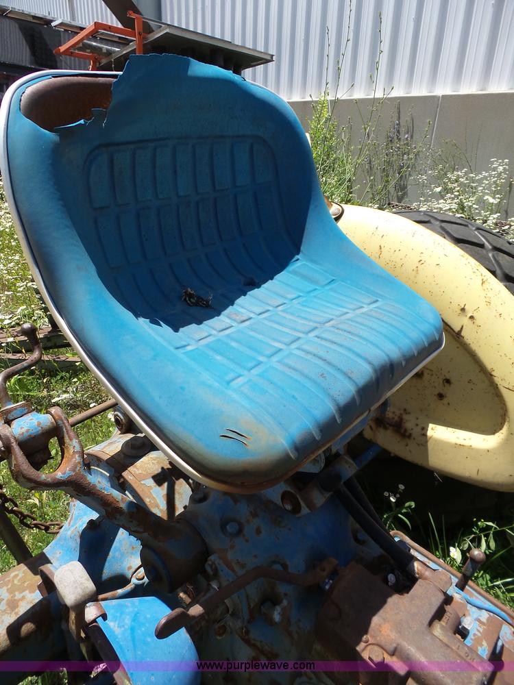 image for item BR9157 Ford 4110 tractor