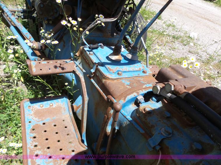 image for item BR9157 Ford 4110 tractor