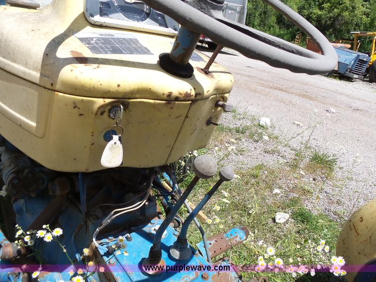 image for item BR9157 Ford 4110 tractor