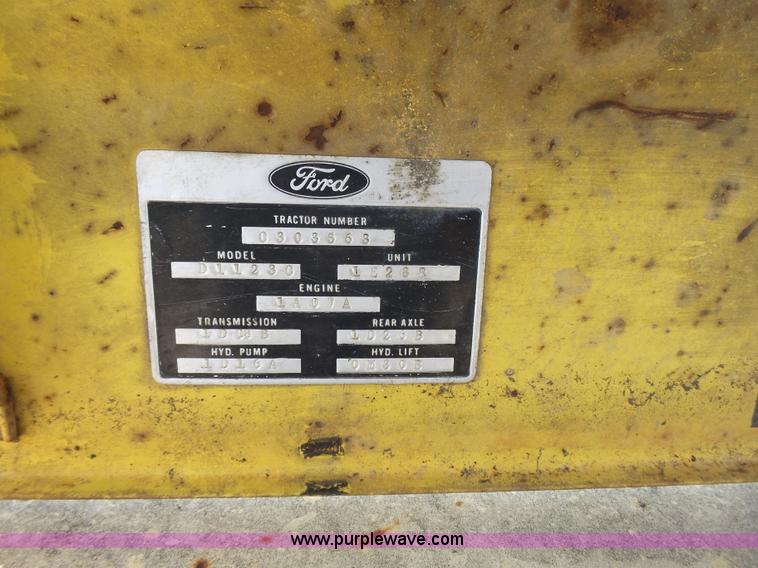 image for item BR9157 Ford 4110 tractor