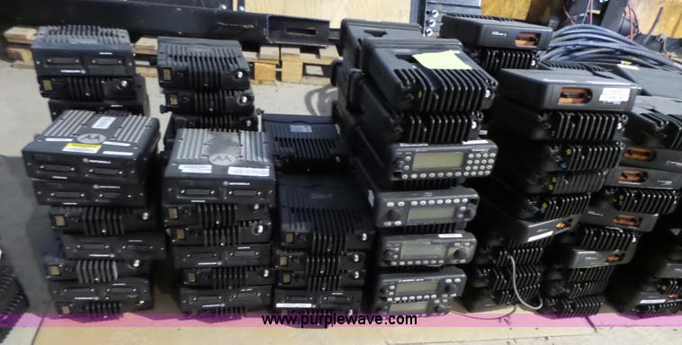 image for item BR9165 Radio equipment, approx 1,500 items