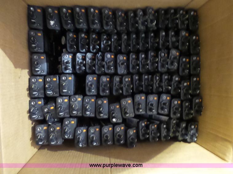 image for item BR9165 Radio equipment, approx 1,500 items