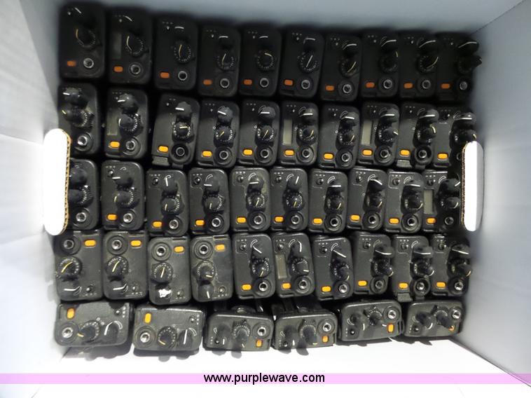 image for item BR9165 Radio equipment, approx 1,500 items