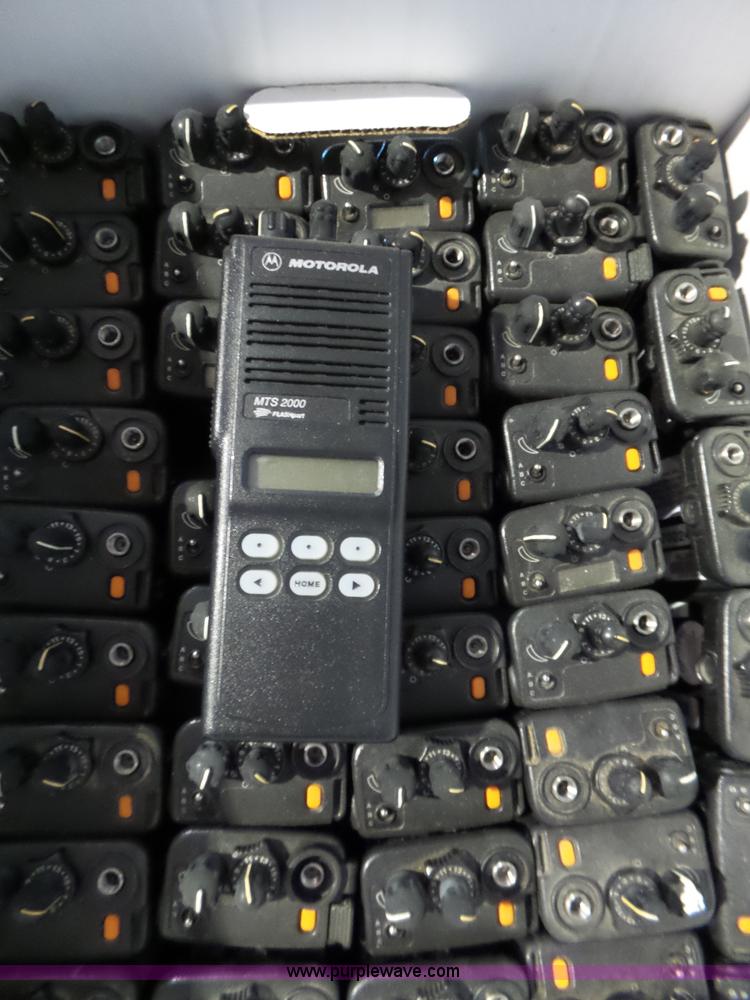 image for item BR9165 Radio equipment, approx 1,500 items