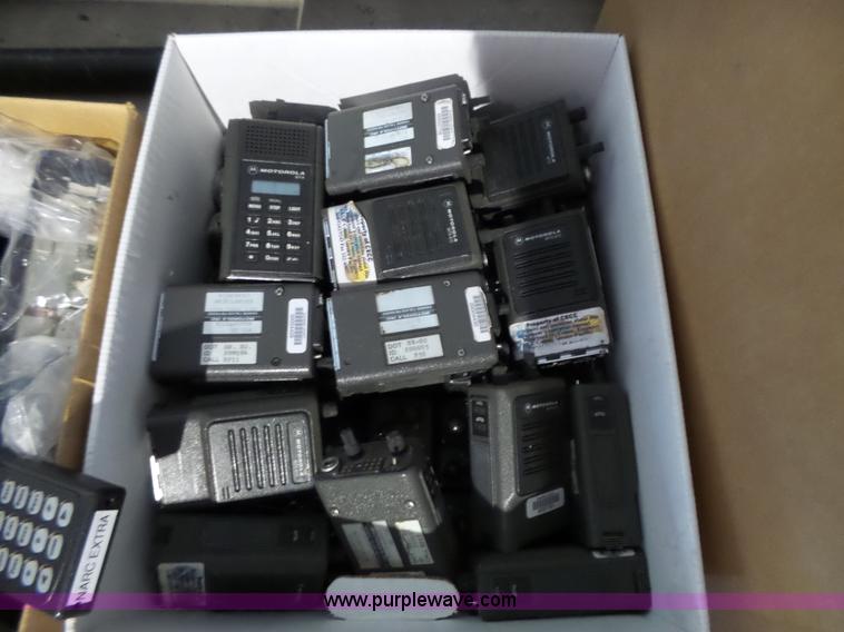 image for item BR9165 Radio equipment, approx 1,500 items