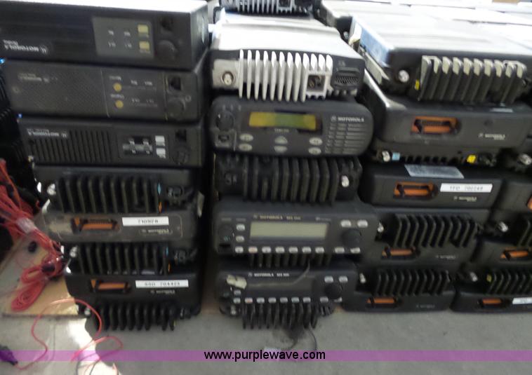 image for item BR9165 Radio equipment, approx 1,500 items