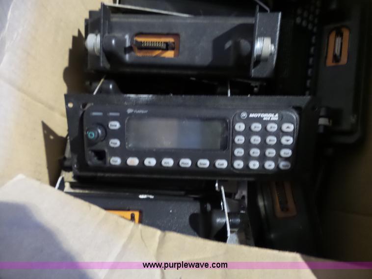 image for item BR9165 Radio equipment, approx 1,500 items
