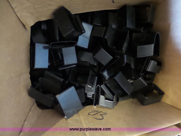 image for item BR9165 Radio equipment, approx 1,500 items