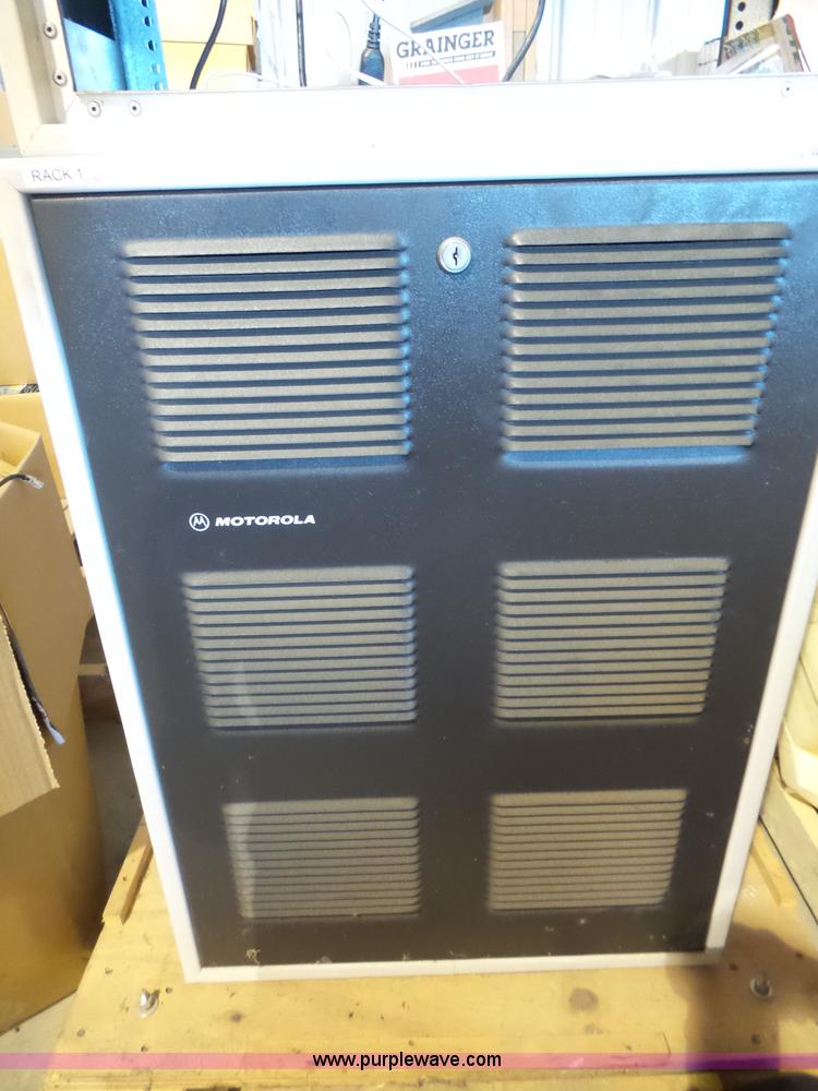 image for item BR9165 Radio equipment, approx 1,500 items