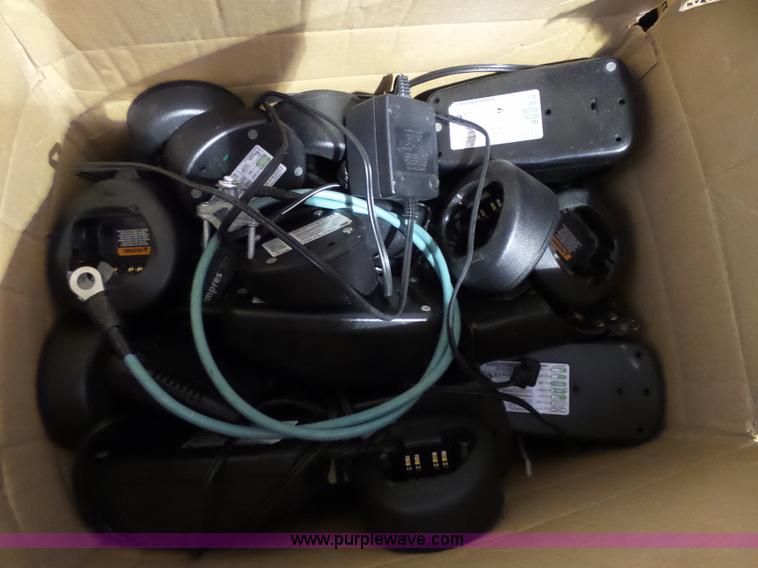 image for item BR9165 Radio equipment, approx 1,500 items