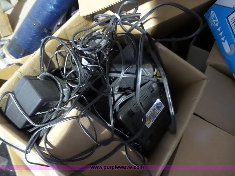 image for item BR9165 Radio equipment, approx 1,500 items