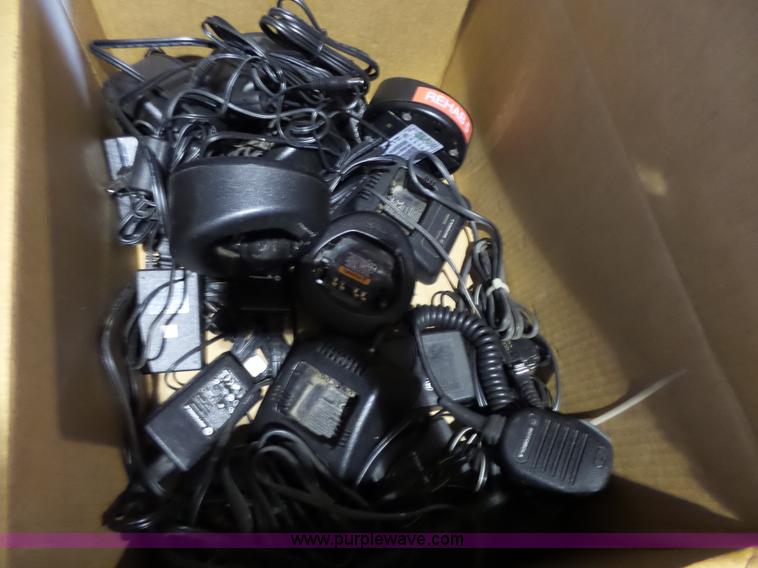 image for item BR9165 Radio equipment, approx 1,500 items