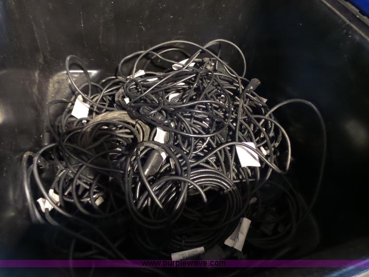 image for item BR9165 Radio equipment, approx 1,500 items