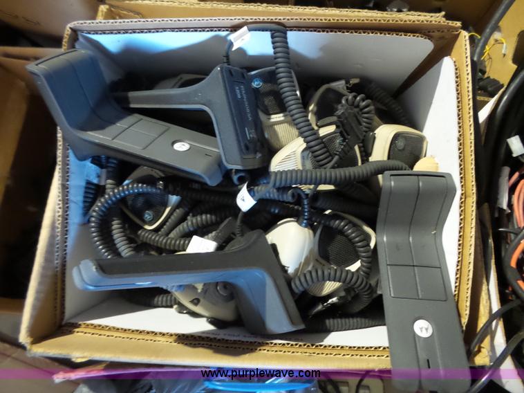 image for item BR9165 Radio equipment, approx 1,500 items