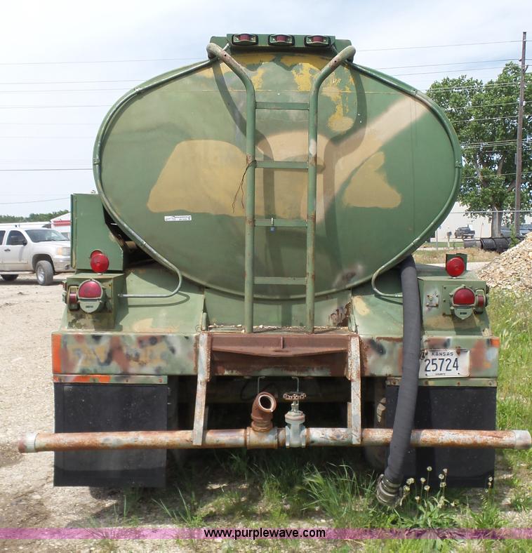 image for item BR9339 1967 tank trailer