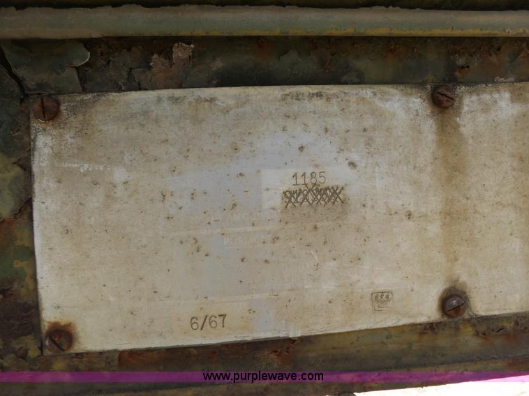 image for item BR9339 1967 tank trailer