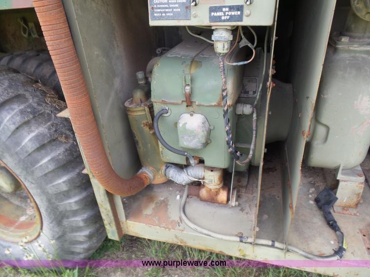 image for item BR9339 1967 tank trailer