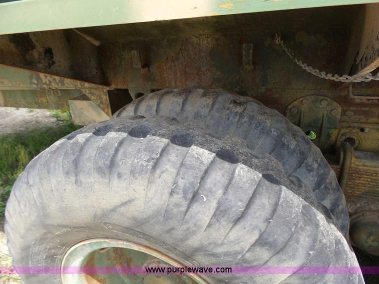 image for item BR9339 1967 tank trailer