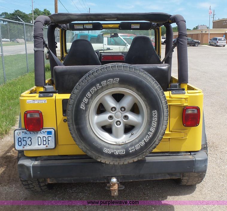 image for item BR9340 2001 Jeep Wrangler Sport SUV