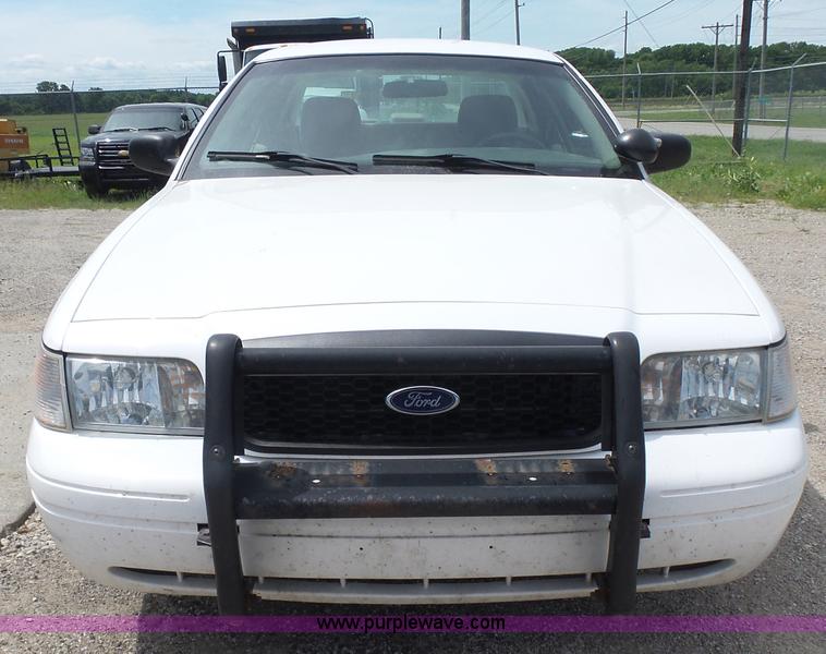 image for item BR9341 2011 Ford Crown Victoria Police Interceptor