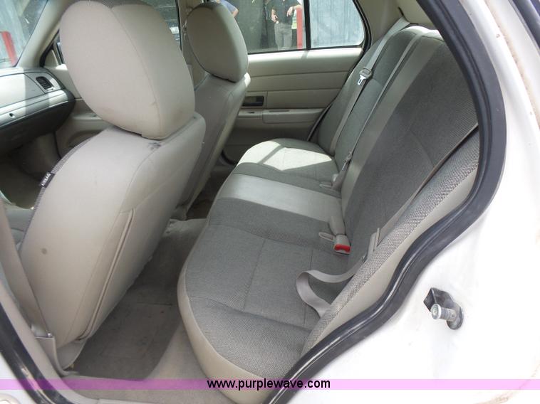 image for item BR9341 2011 Ford Crown Victoria Police Interceptor