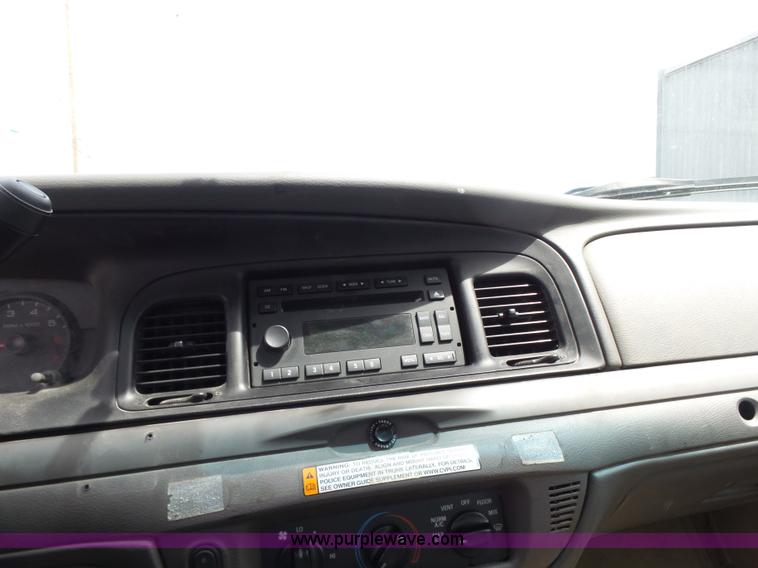 image for item BR9341 2011 Ford Crown Victoria Police Interceptor