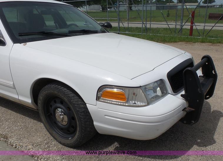 image for item BR9341 2011 Ford Crown Victoria Police Interceptor