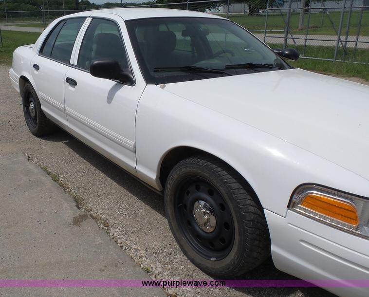 image for item BR9341 2011 Ford Crown Victoria Police Interceptor