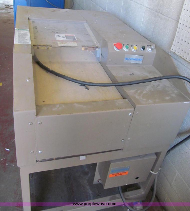 image for item BT9163 Allegheny 16-1056 paper shredder