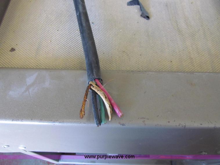 image for item BT9163 Allegheny 16-1056 paper shredder