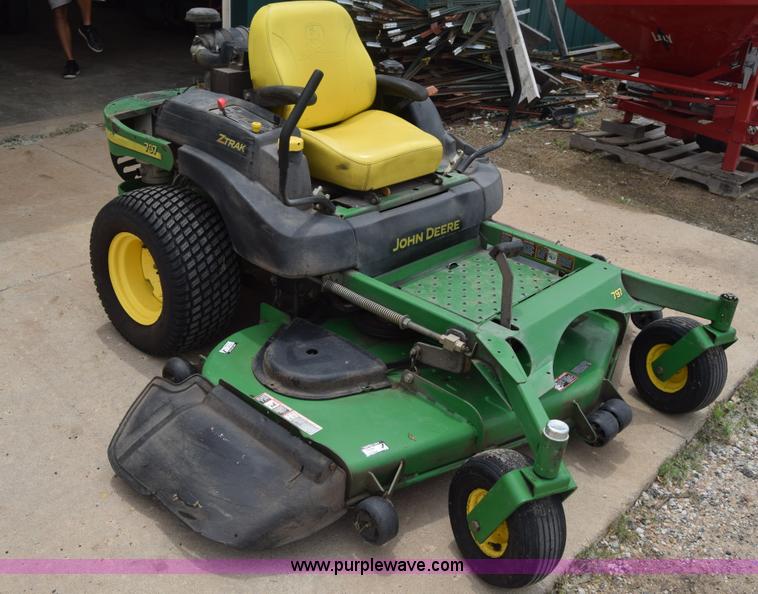 image for item BW9921 John Deere 797 ZTR lawn mower