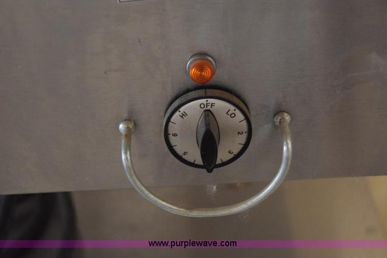 image for item BW9922 Duke steam table