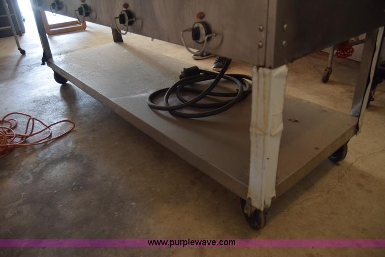 image for item BW9922 Duke steam table