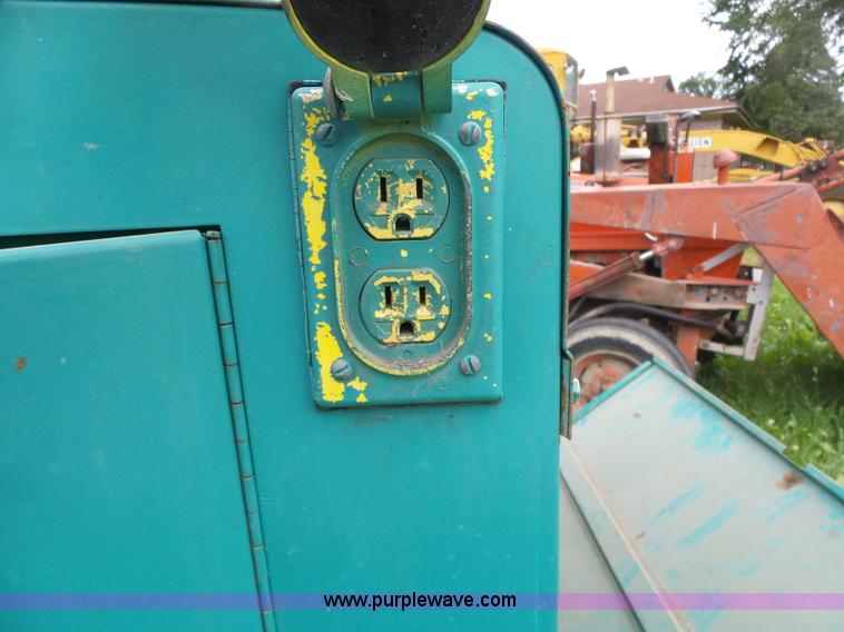 image for item BZ9565 Onan 7.5JB-5DR generator